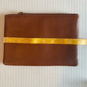 Madewell Leather Pouch/Wallet/Clutch English Saddle Brown
